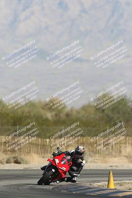 media/Oct-30-2025-Racers Edge (Thu) [[dabbdaf680]]/3-B Group/Session 2 Turn 2/